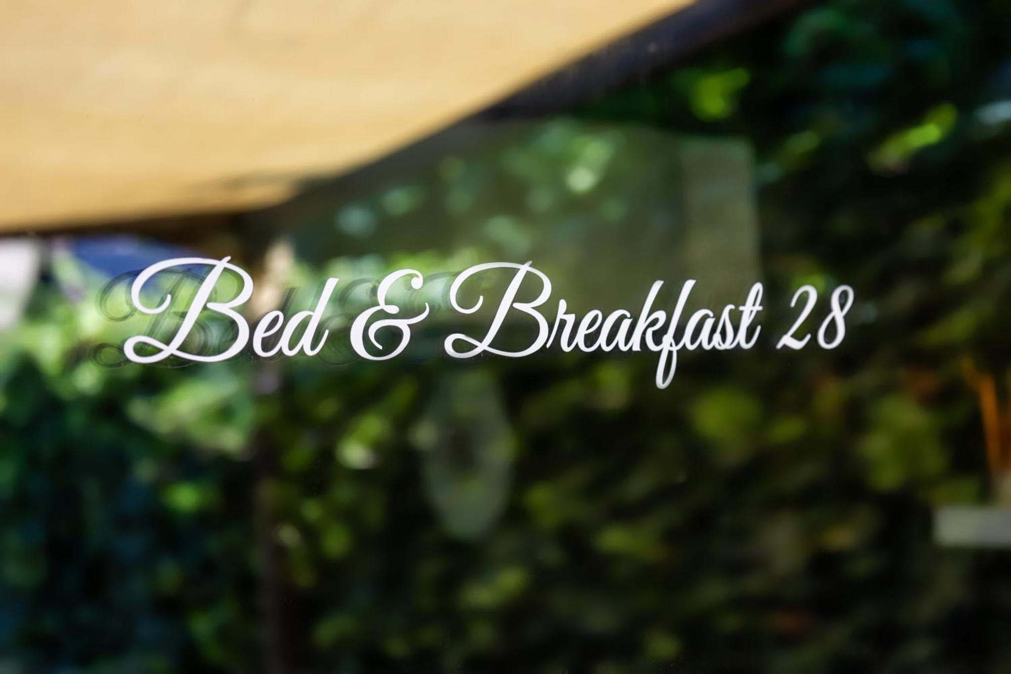 Bed & Breakfast 28 Appartement Met Prive Tuin Assen Exterior photo